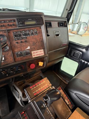 KENWORTH T800