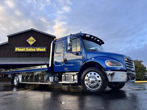 2025 FREIGHTLINER BUSINESS CLASS M2 106 PLUS