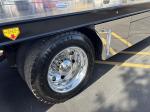 FREIGHTLINER BUSINESS CLASS M2 106 PLUS