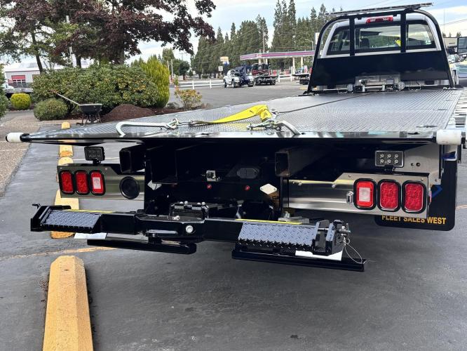 CHEVROLET SILVERADO 5500HD