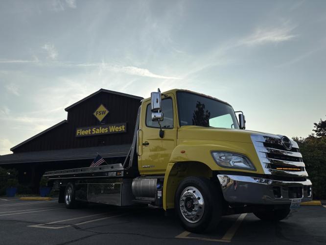HINO 258ALP