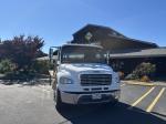 FREIGHTLINER BUSINESS CLASS M2 106