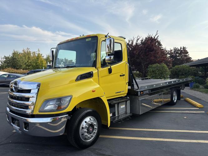 HINO 258ALP