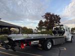 FREIGHTLINER BUSINESS CLASS M2 106 PLUS