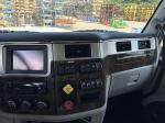 PETERBILT 589
