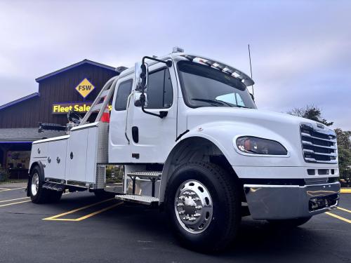 2025 FREIGHTLINER BUSINESS CLASS M2 106 PLUS