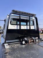 FREIGHTLINER BUSINESS CLASS M2 106