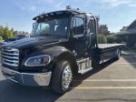 FREIGHTLINER BUSINESS CLASS M2 106 PLUS