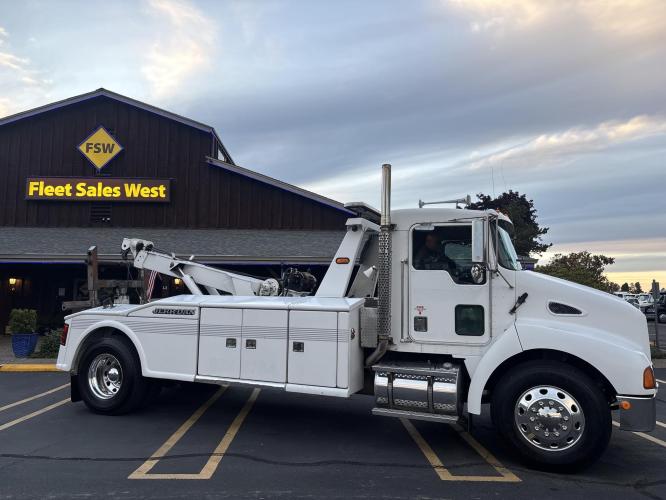 KENWORTH T300