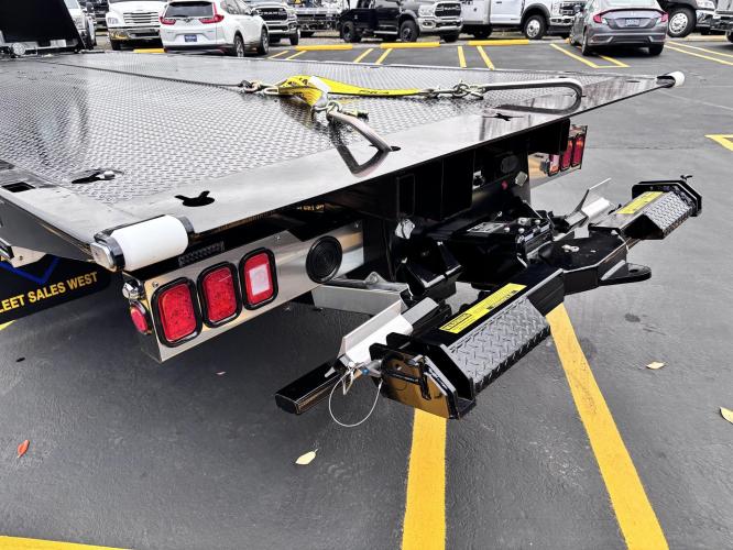 CHEVROLET SILVERADO 5500HD