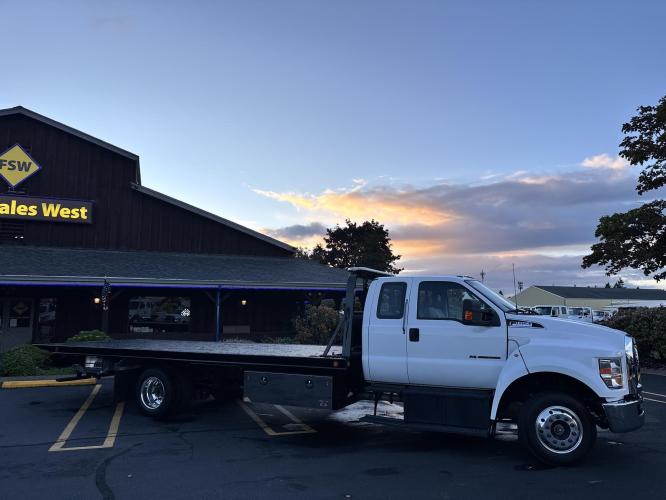 FORD F650 XLT SD