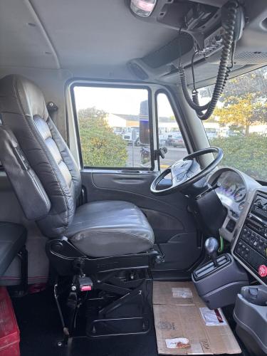 INTERNATIONAL DURASTAR 4300