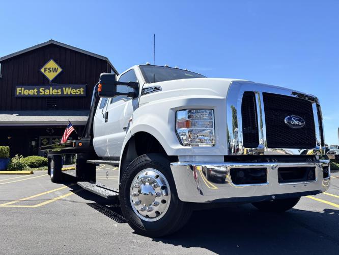 FORD F650 XLT SD