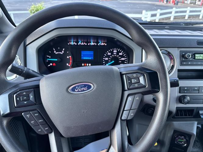 FORD F650 XLT SD
