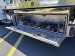 FREIGHTLINER BUSINESS CLASS M2 106