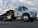 FREIGHTLINER BUSINESS CLASS M2 106 PLUS