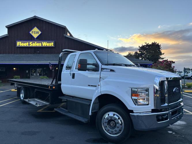 FORD F650 XLT SD