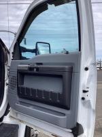 FORD F650 XLT SD
