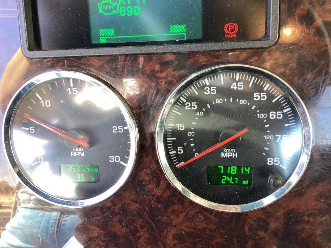 KENWORTH T270