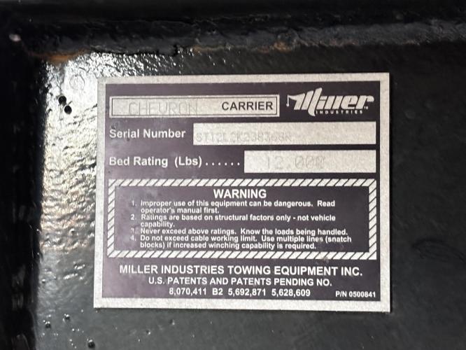 FREIGHTLINER BUSINESS CLASS M2 106 PLUS