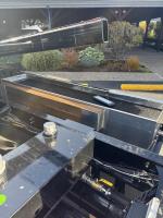 FREIGHTLINER BUSINESS CLASS M2 106 PLUS