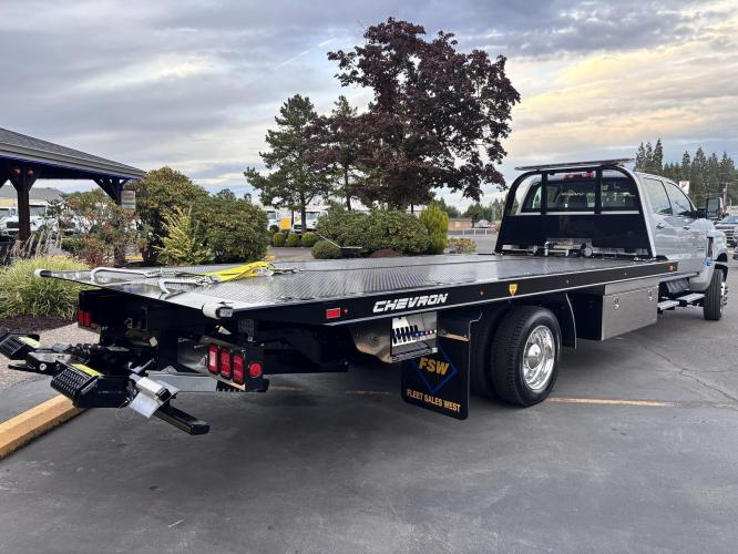 CHEVROLET SILVERADO 5500HD