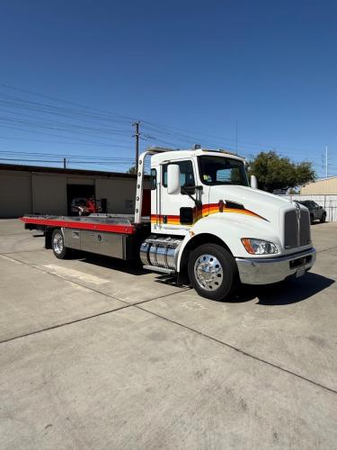 KENWORTH T270