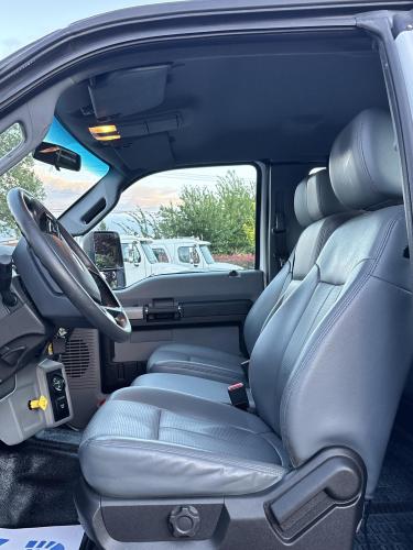 FORD F650 XLT SD