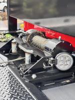 FREIGHTLINER BUSINESS CLASS M2 106 PLUS