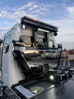 FREIGHTLINER BUSINESS CLASS M2 106 PLUS