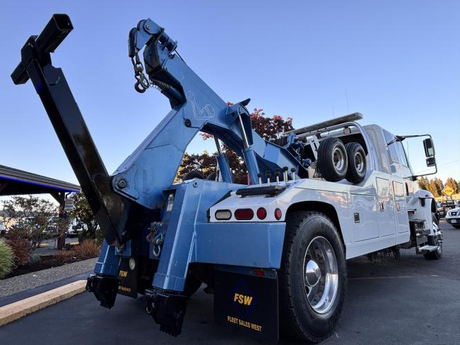 INTERNATIONAL DURASTAR 4300
