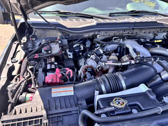 FORD F450 SD