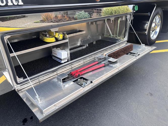 CHEVROLET SILVERADO 6500HD