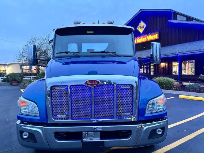 PETERBILT 536