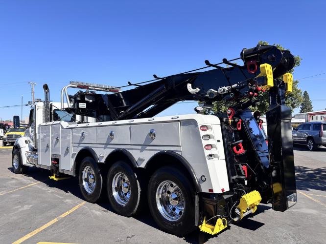 KENWORTH T880