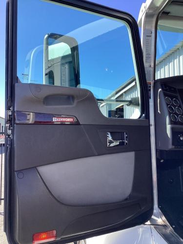 KENWORTH T270