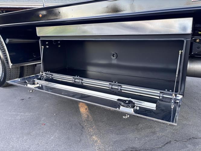 CHEVROLET SILVERADO 5500HD