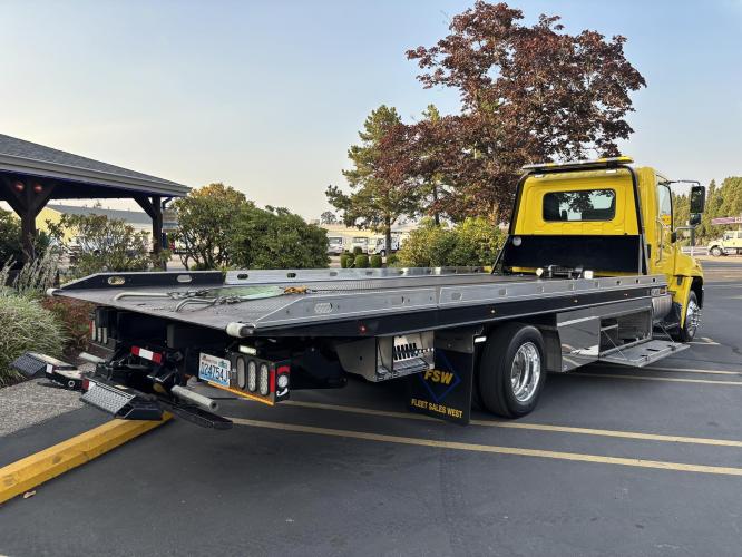 HINO 258ALP