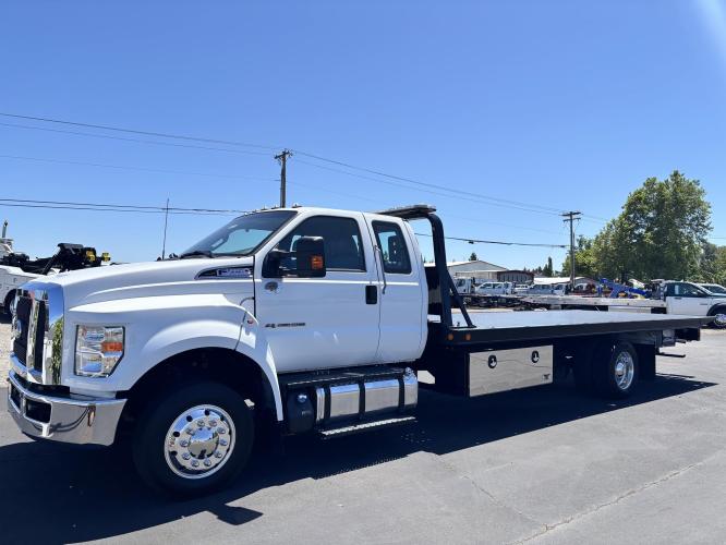 FORD F650 XLT SD