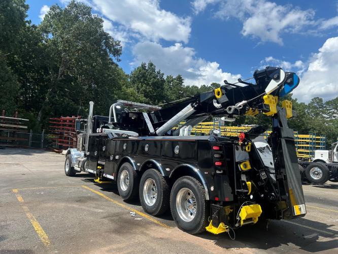 PETERBILT 389