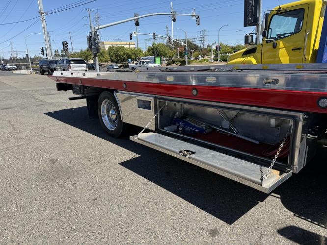 KENWORTH T270