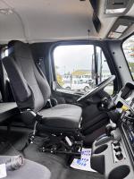 FREIGHTLINER BUSINESS CLASS M2 106 PLUS