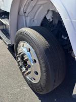 FREIGHTLINER BUSINESS CLASS M2 106