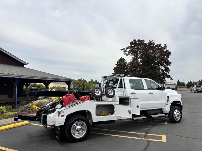 CHEVROLET SILVERADO 5500HD