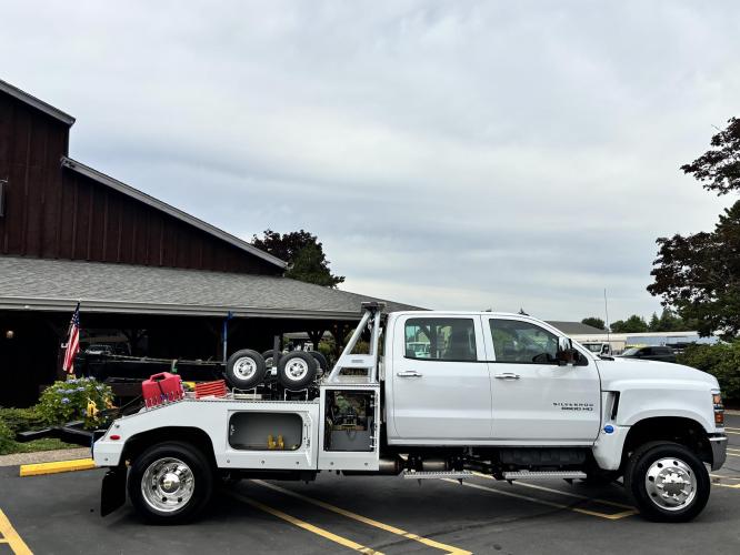 CHEVROLET SILVERADO 5500HD