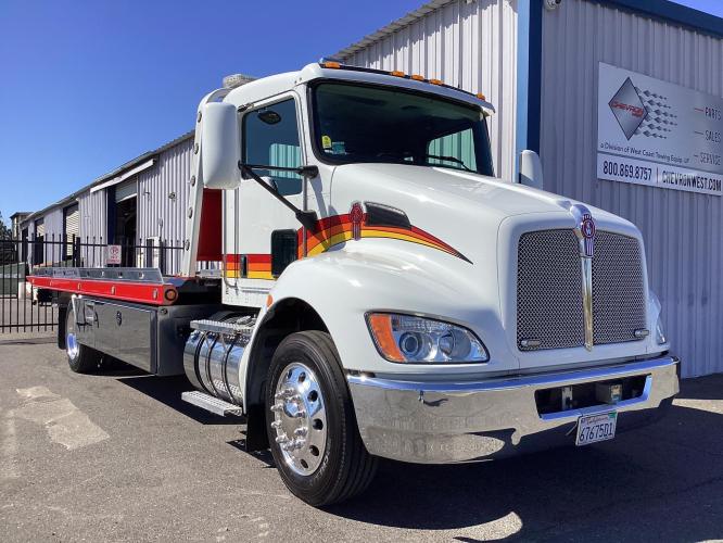 KENWORTH T270