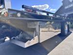 FREIGHTLINER BUSINESS CLASS M2 106