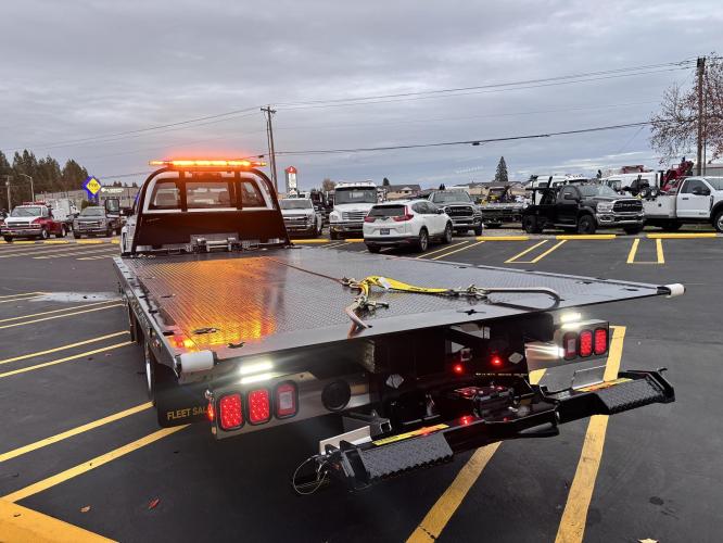 CHEVROLET SILVERADO 5500HD