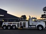 KENWORTH T880