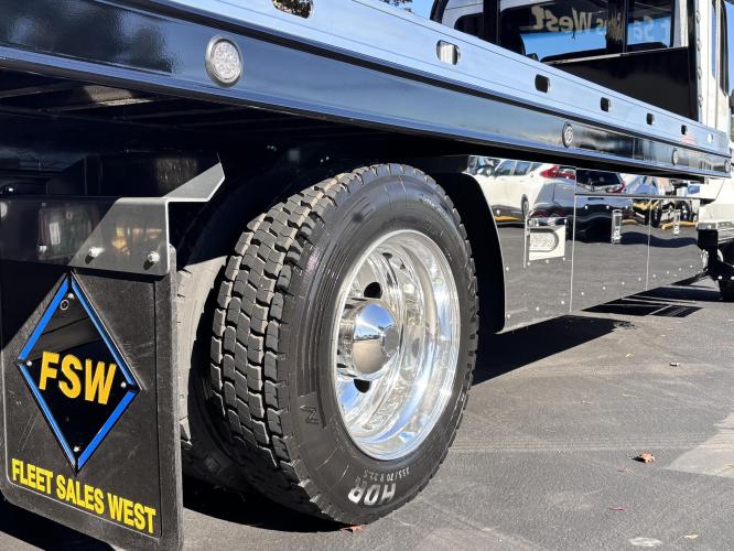 PETERBILT 536